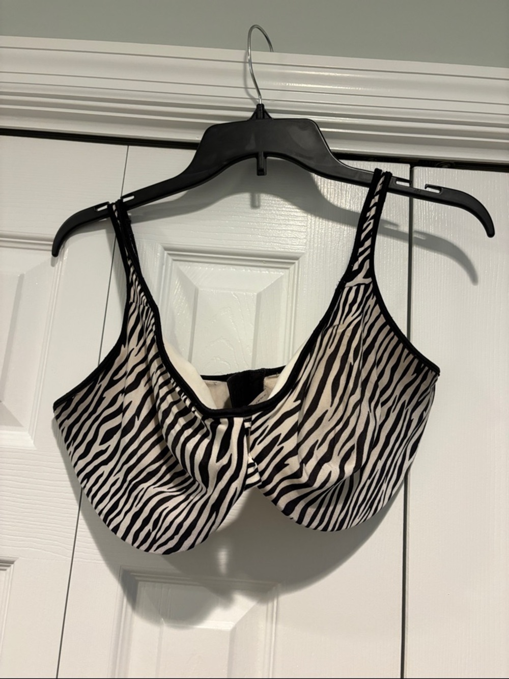 Lilyette Zebra-Print Underwire Bra - Black & White